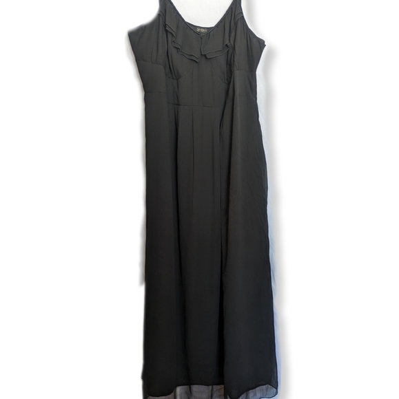 Jessica Simpson Marta Maxi Dress - Picture 2 of 9